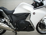 �������� �� ������ �������� Honda VFR1200F 2010 ���� 16